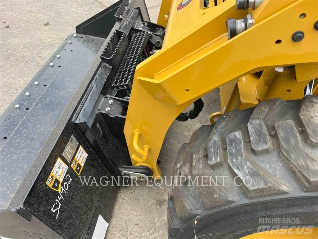CAT 272D3 Minicarregadeiras