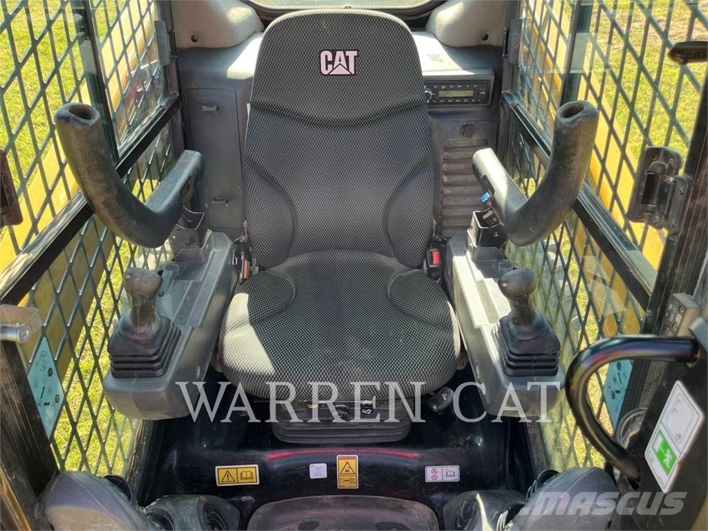 CAT 272D3 C3H3 Minicarregadeiras