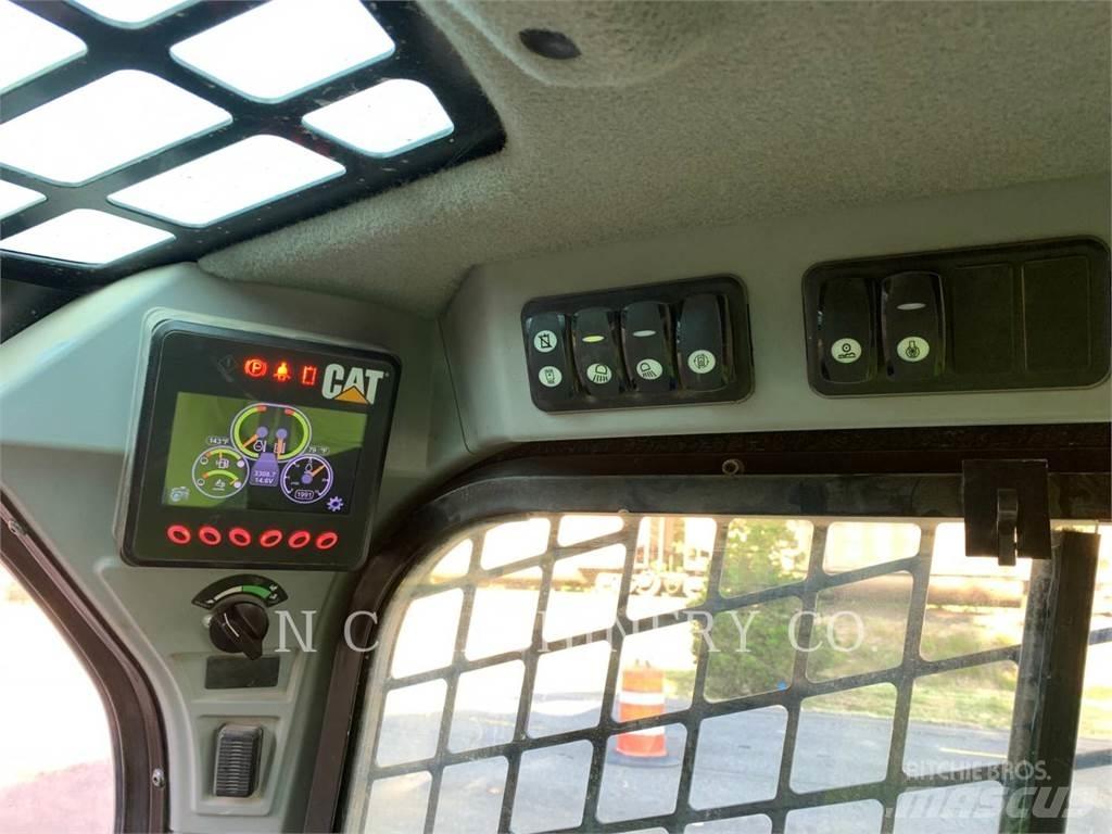 CAT 299D2 XHP Minicarregadeiras