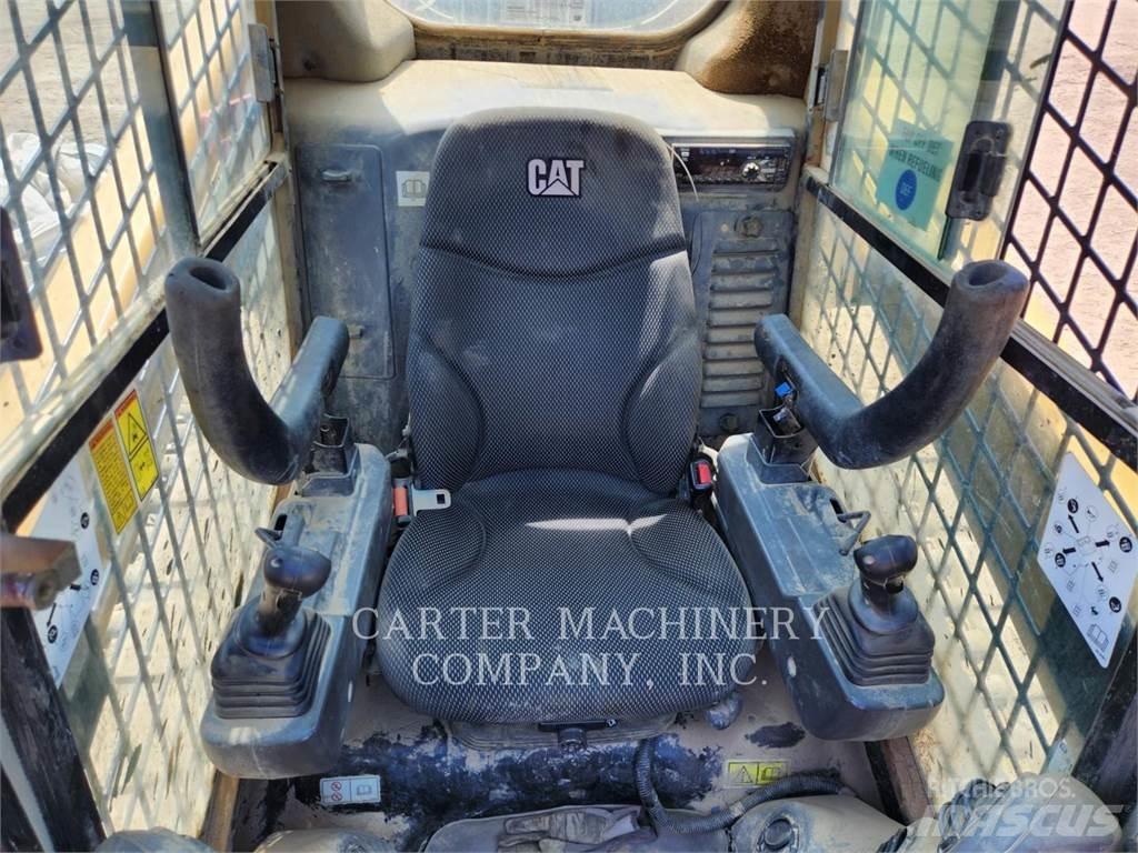 CAT 299D3 Minicarregadeiras