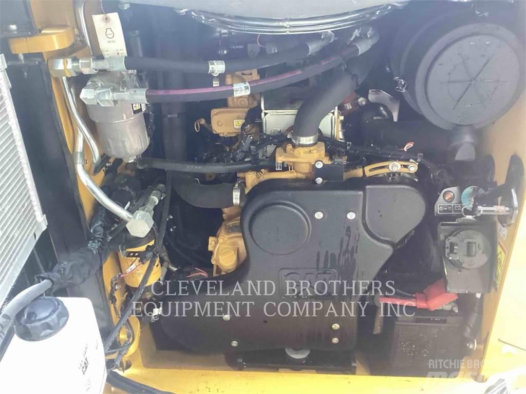CAT 299D3XE Minicarregadeiras