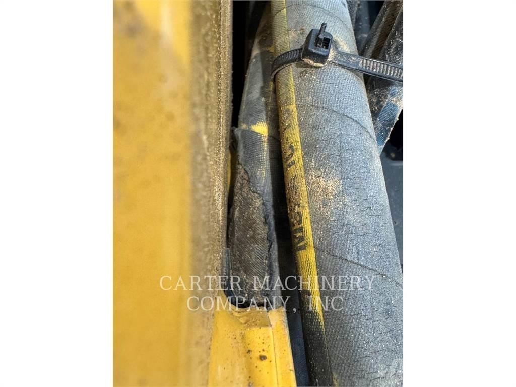 CAT 299D3XE Minicarregadeiras