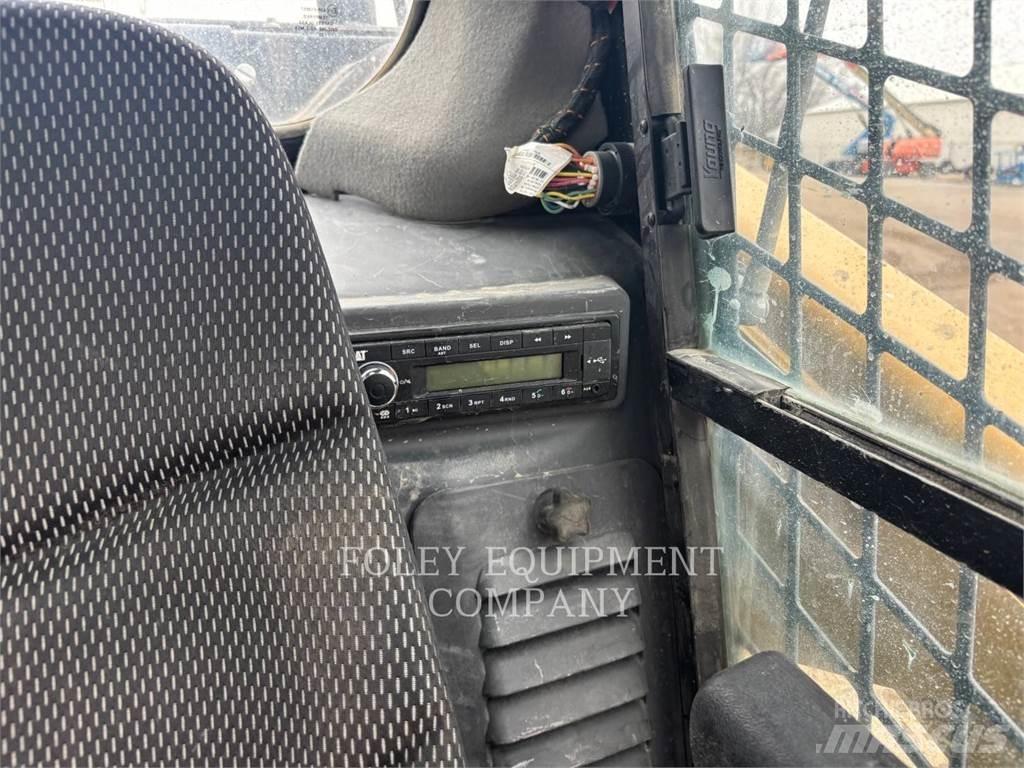 CAT 299D3XPS2C Minicarregadeiras