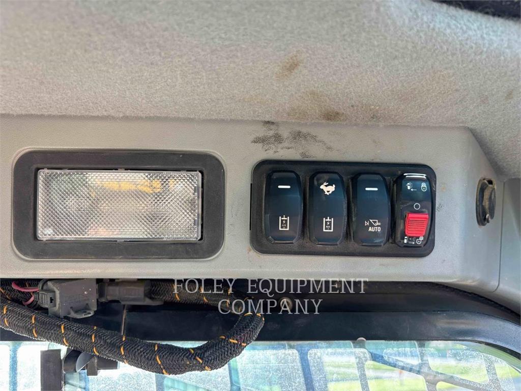 CAT 299D3XPS2C Minicarregadeiras