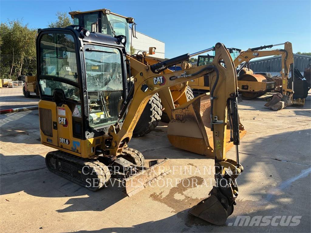CAT 301.6-05 Escavadeiras de esteiras