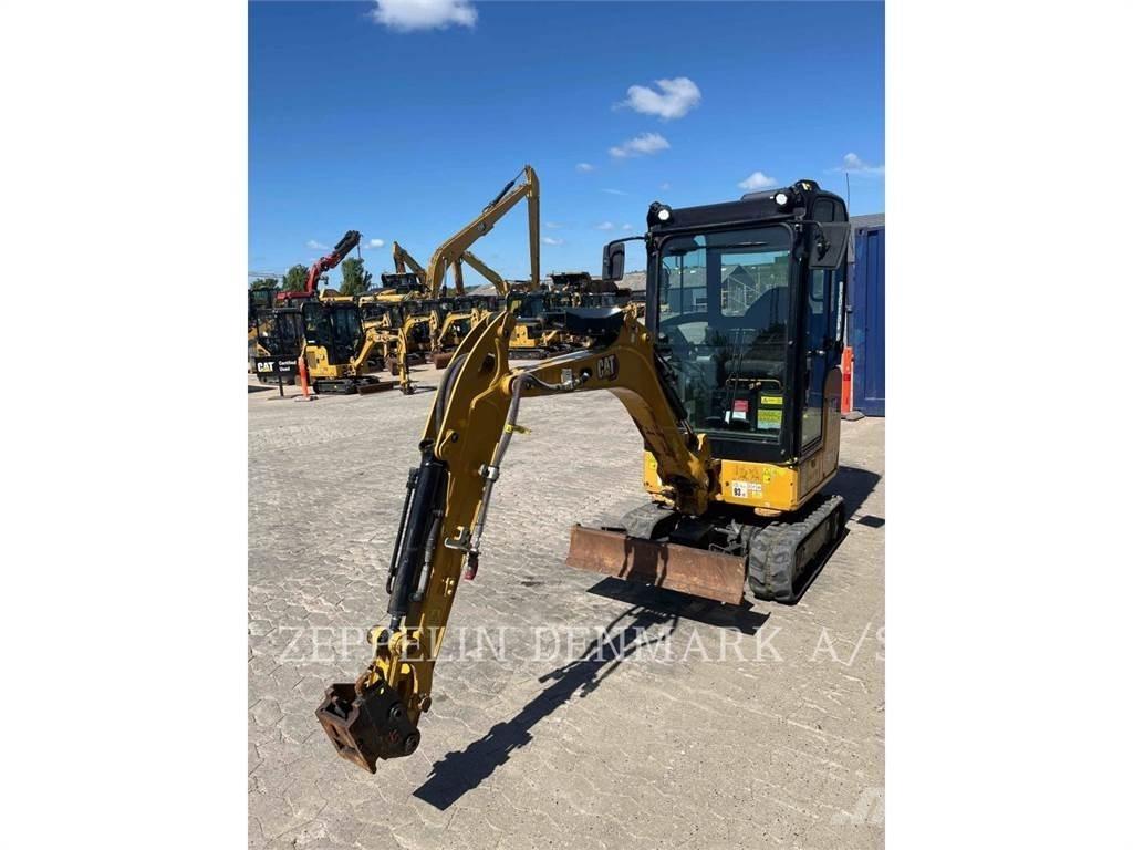 CAT 301.605 Miniescavadeiras