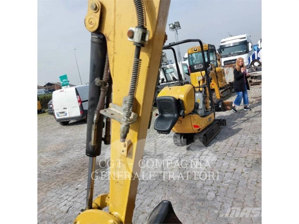 CAT 301.7 Escavadeiras de esteiras