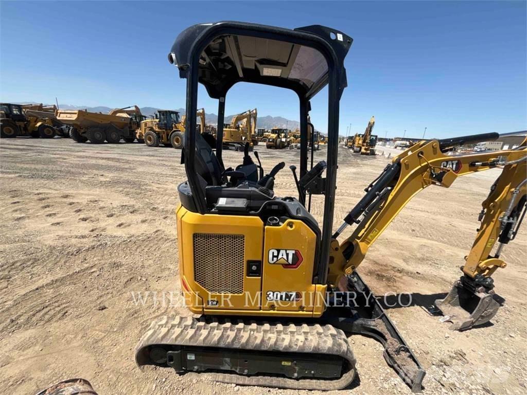 CAT 301.7 C1 Escavadeiras de esteiras
