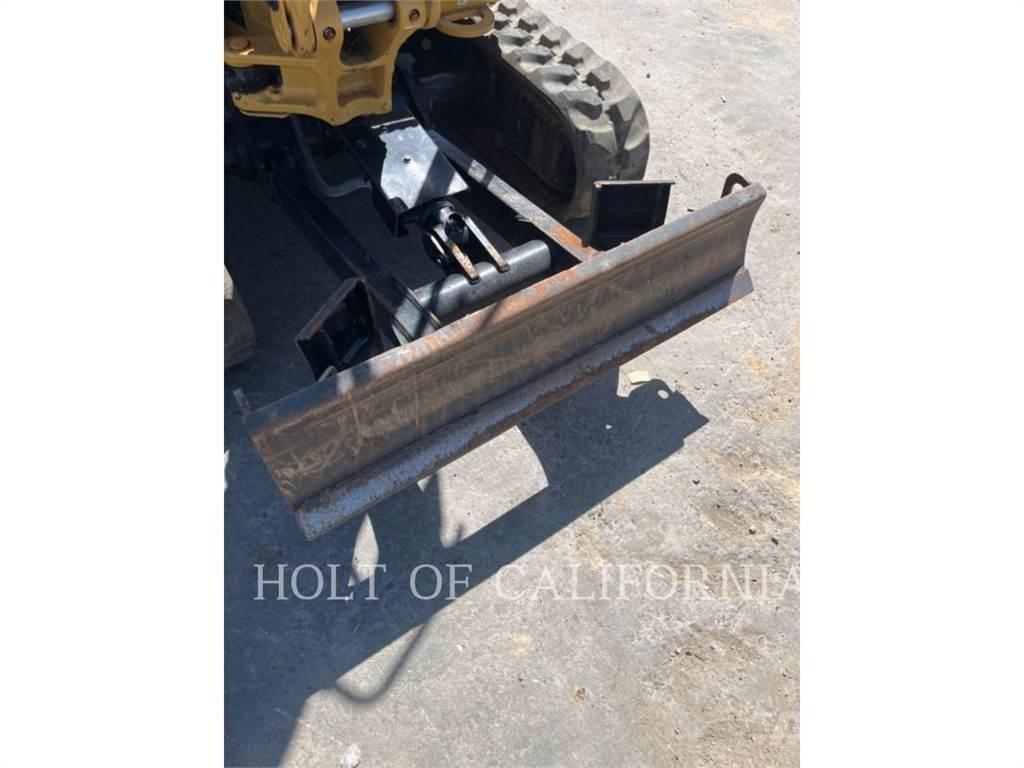 CAT 301.8 Escavadeiras de esteiras