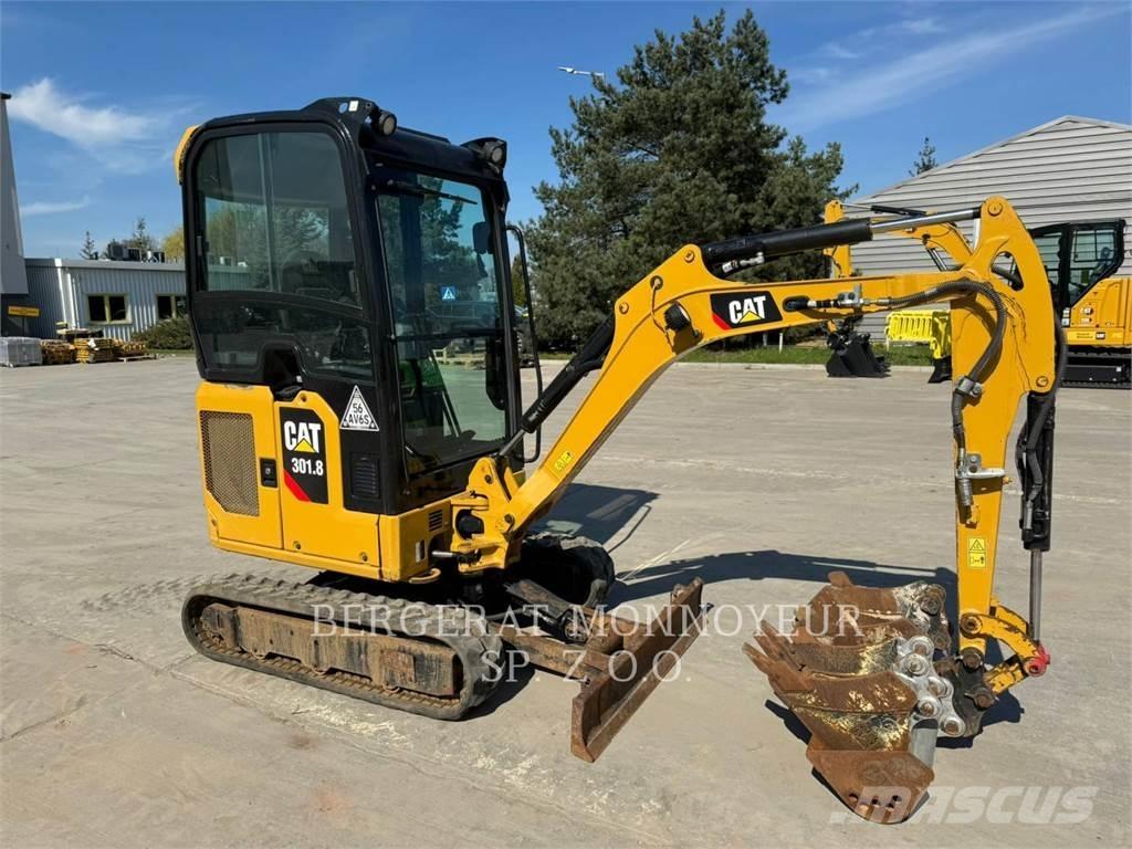 CAT 301.8 Escavadeiras de esteiras