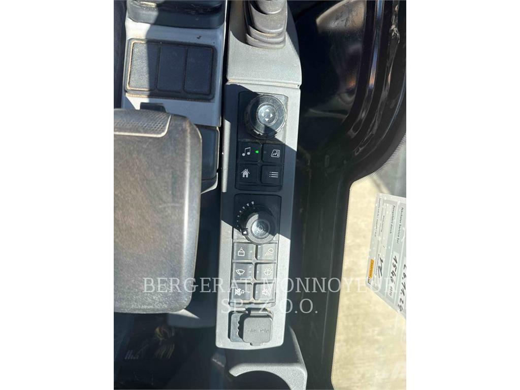 CAT 301.8 Escavadeiras de esteiras