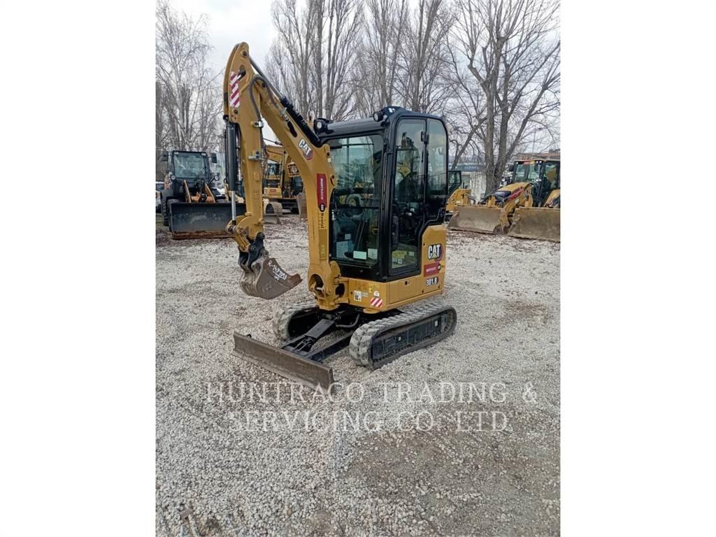 CAT 301.8-05 Escavadeiras de esteiras