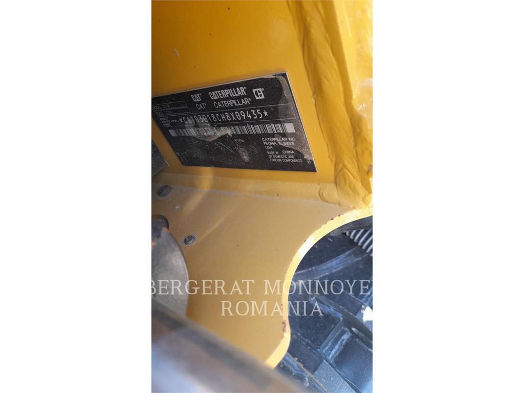 CAT 301.8-05 Escavadeiras de esteiras