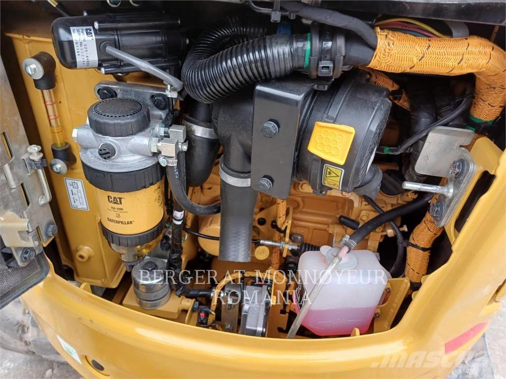 CAT 301.8-05 Escavadeiras de esteiras