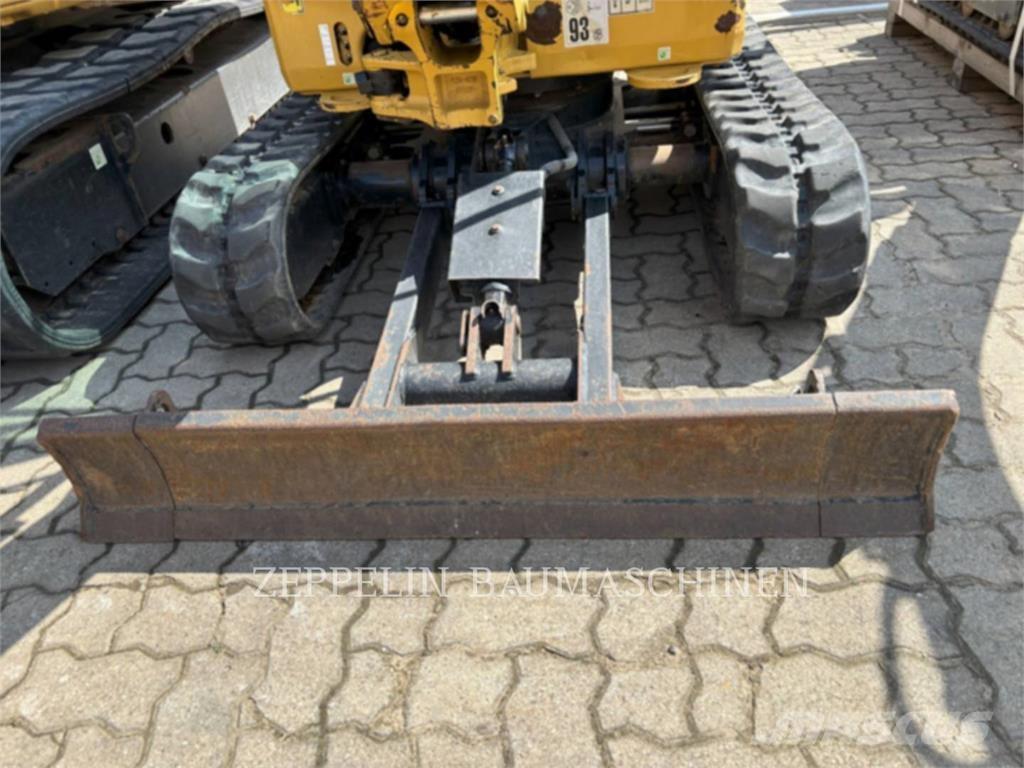 CAT 301.8-05A Escavadeiras de esteiras