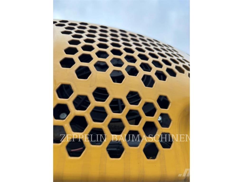 CAT 301.8-05A Escavadeiras de esteiras