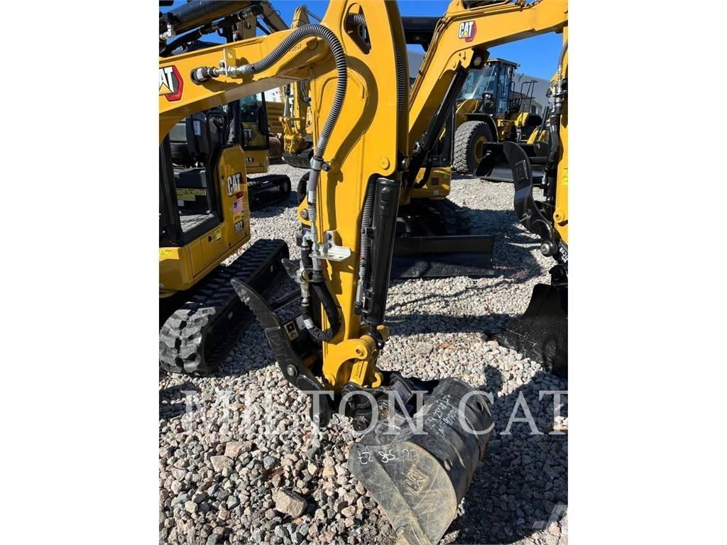 CAT 302 Escavadeiras de esteiras