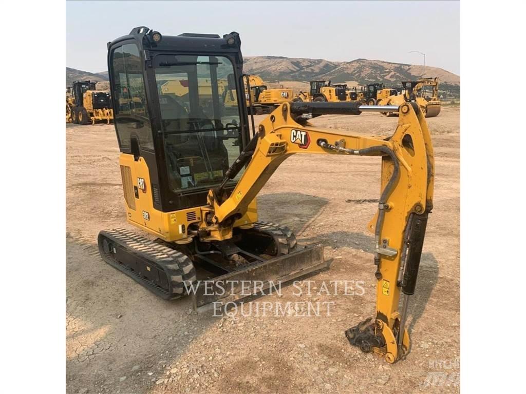 CAT 302 Escavadeiras de esteiras