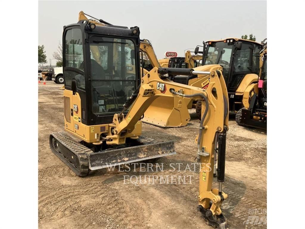 CAT 302 Escavadeiras de esteiras
