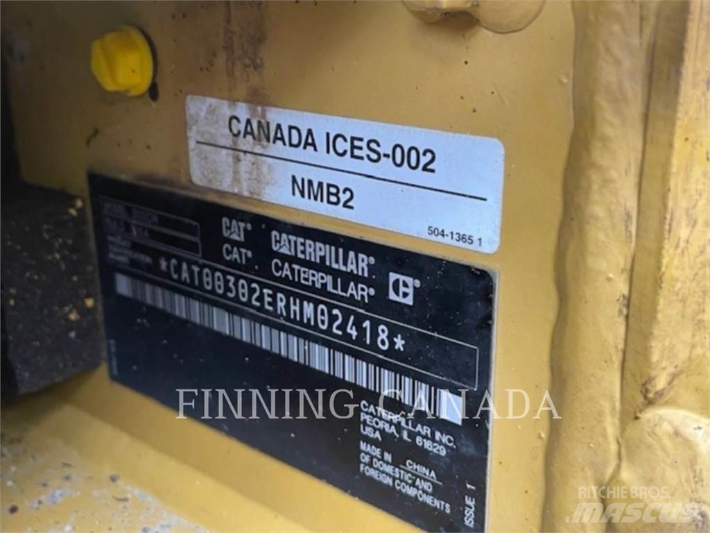CAT 302-05 Escavadeiras de esteiras