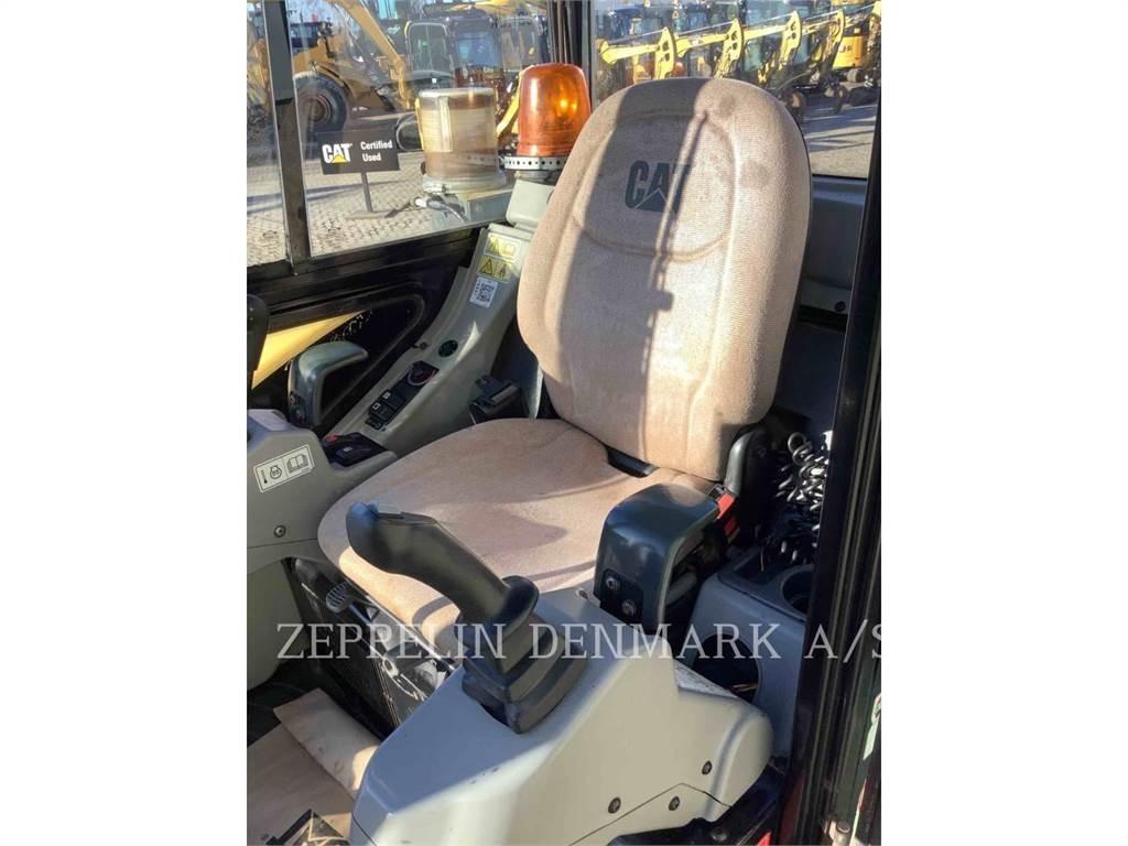 CAT 302.5C Escavadeiras de esteiras