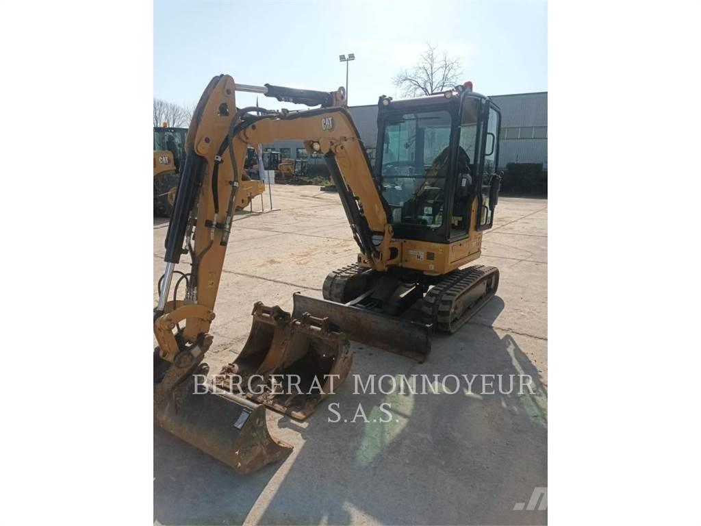 CAT 302.7 Escavadeiras de esteiras