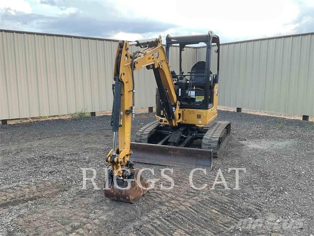 CAT 302.7 Escavadeiras de esteiras