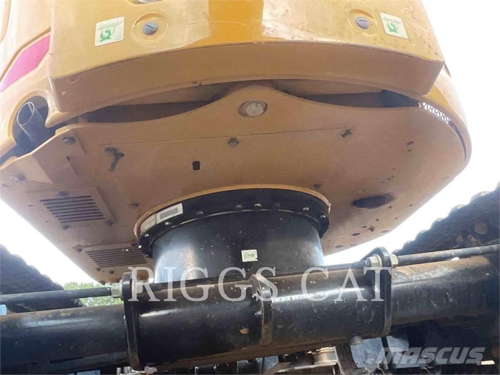 CAT 302.7 Escavadeiras de esteiras