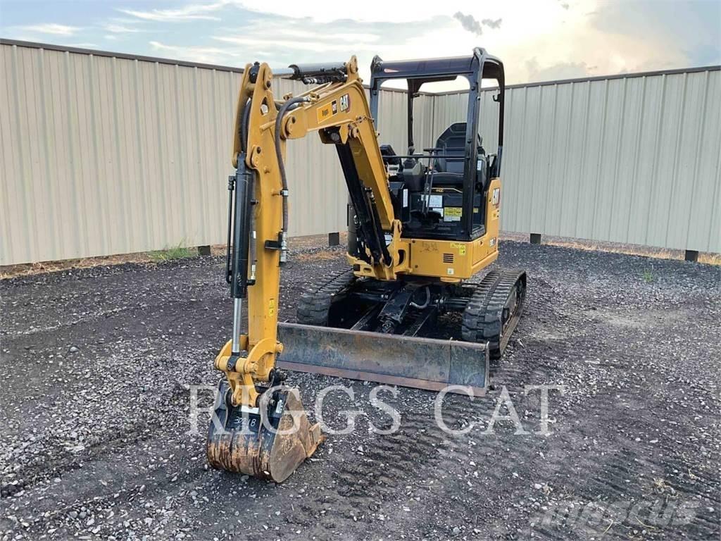 CAT 302.7 Escavadeiras de esteiras