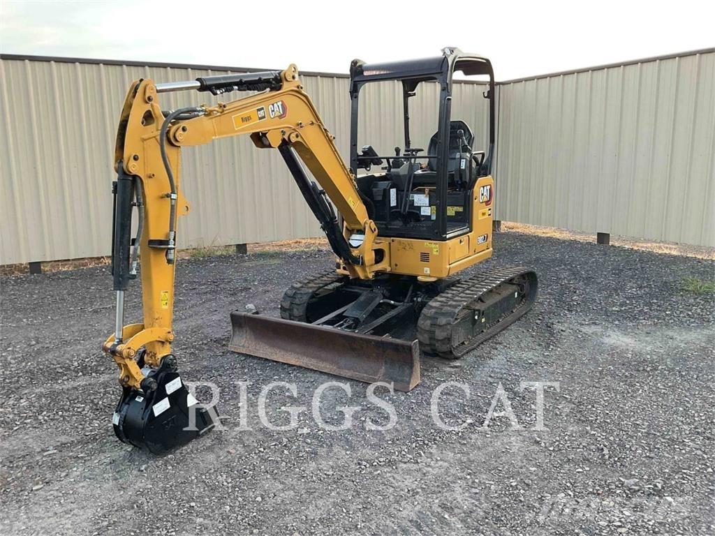 CAT 302.7 Escavadeiras de esteiras
