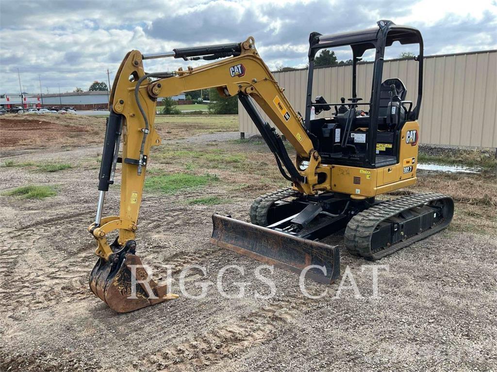CAT 302.7 Escavadeiras de esteiras