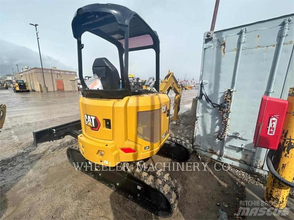 CAT 302.7 C1 Escavadeiras de esteiras