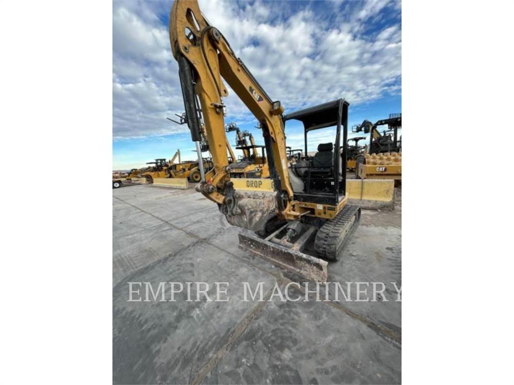 CAT 302.7D CR Escavadeiras de esteiras