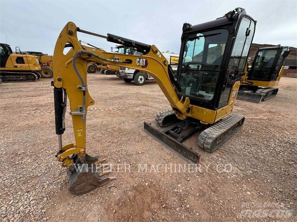 CAT 302 C3 Escavadeiras de esteiras