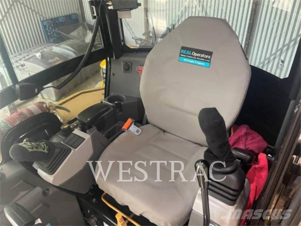 CAT 303.5-07CR Miniescavadeiras
