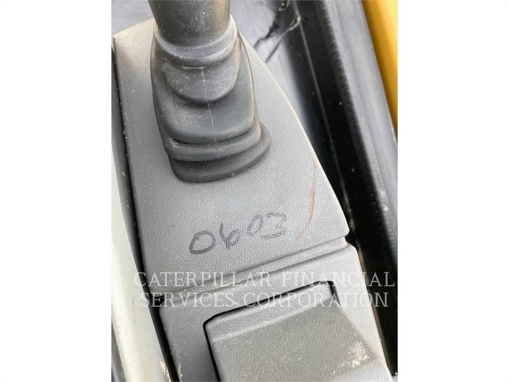 CAT 303.507CR Escavadeiras de esteiras