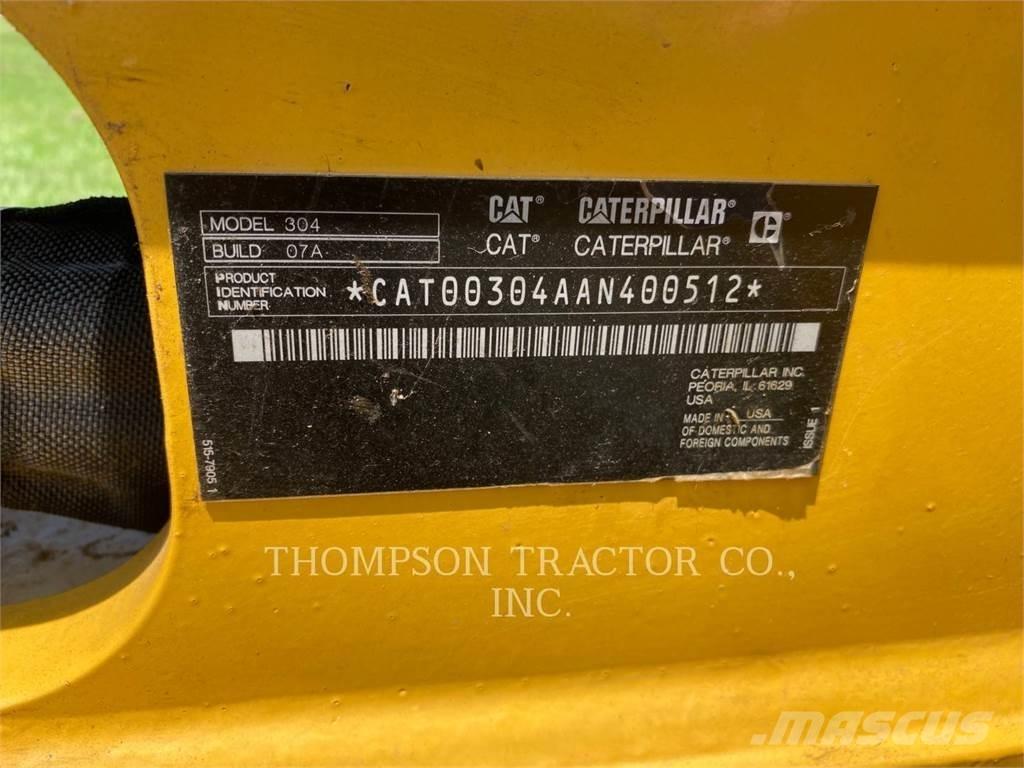 CAT 304 Escavadeiras de esteiras