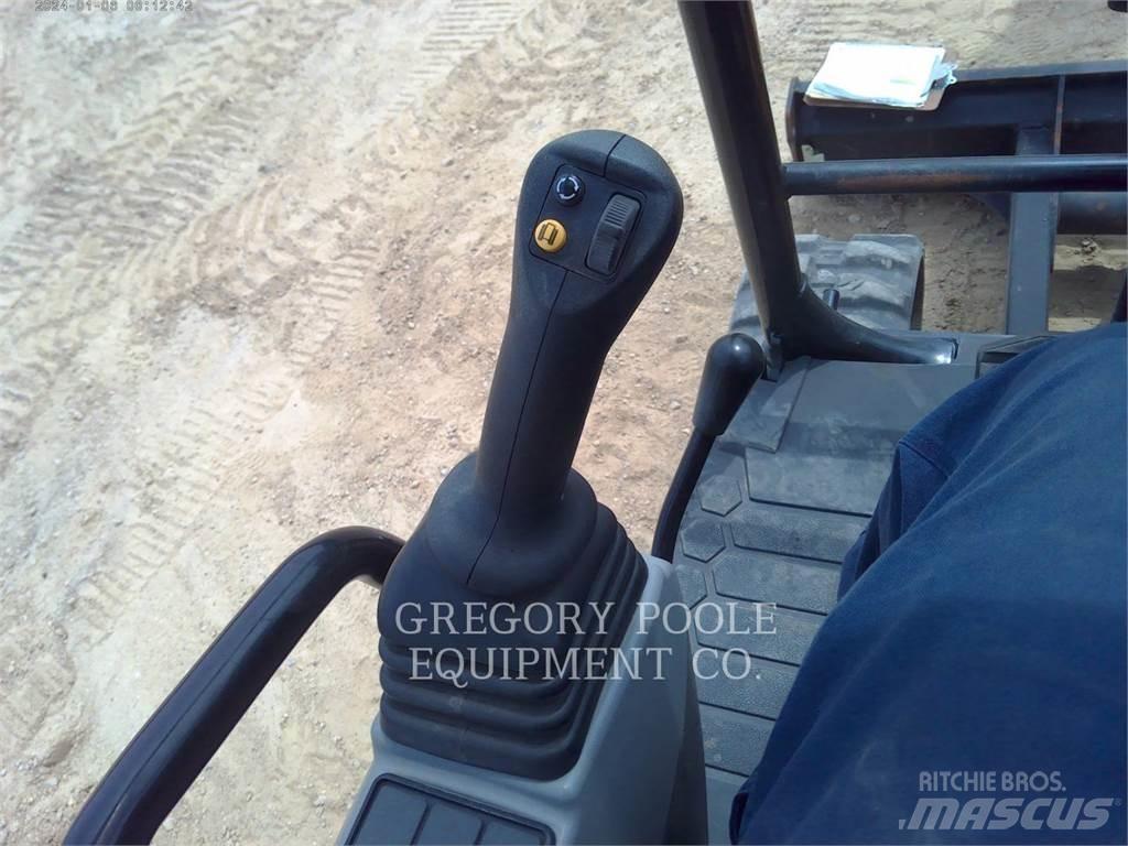 CAT 30407 Escavadeiras de esteiras