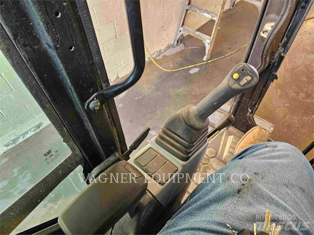 CAT 308 CR Escavadeiras de esteiras