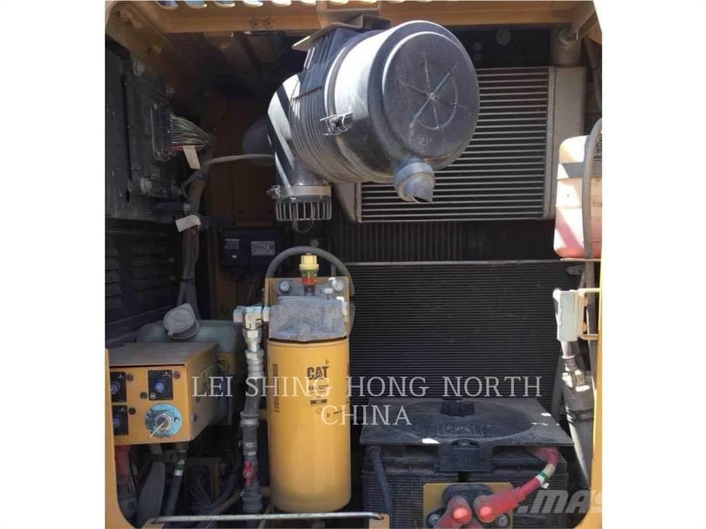 CAT 313D2GC Escavadeiras de esteiras