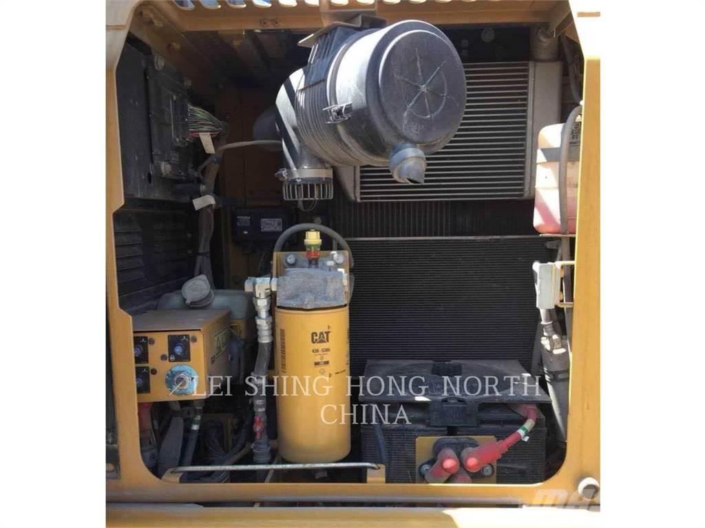 CAT 313D2GC Escavadeiras de esteiras