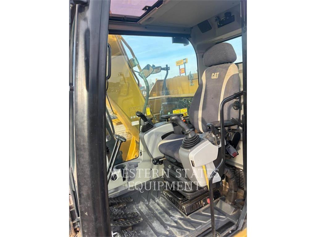 CAT 313F Escavadeiras de esteiras