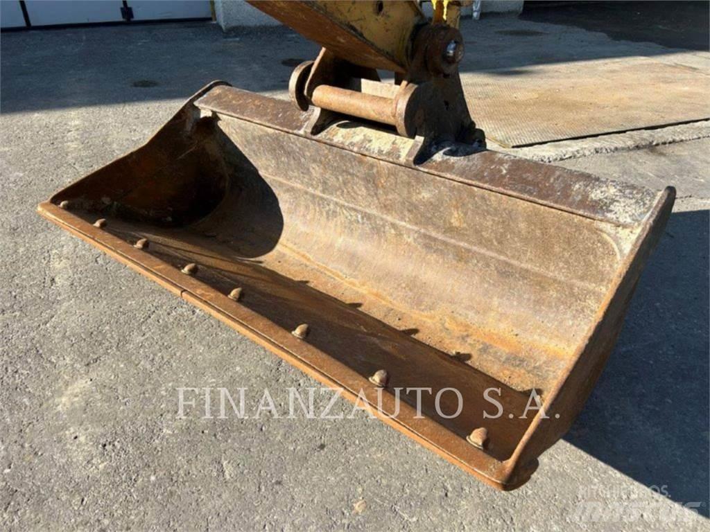 CAT 318F Escavadeiras de esteiras