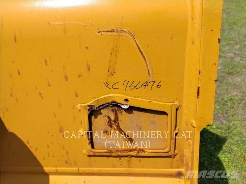 CAT 320 Baldes