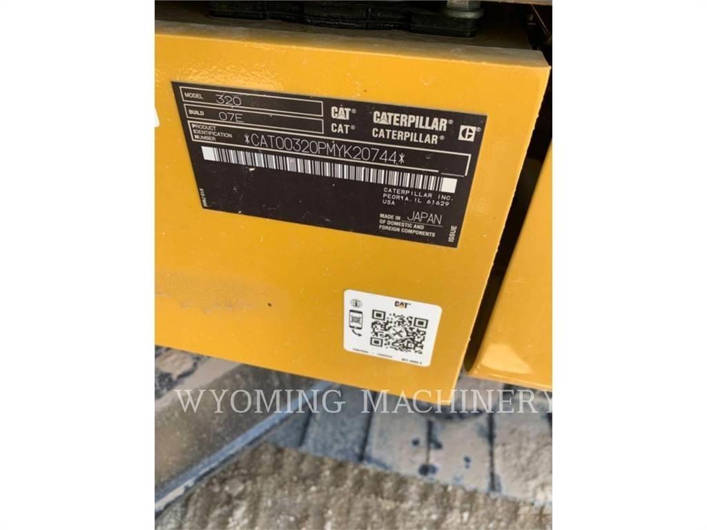 CAT 320 Escavadeiras de esteiras
