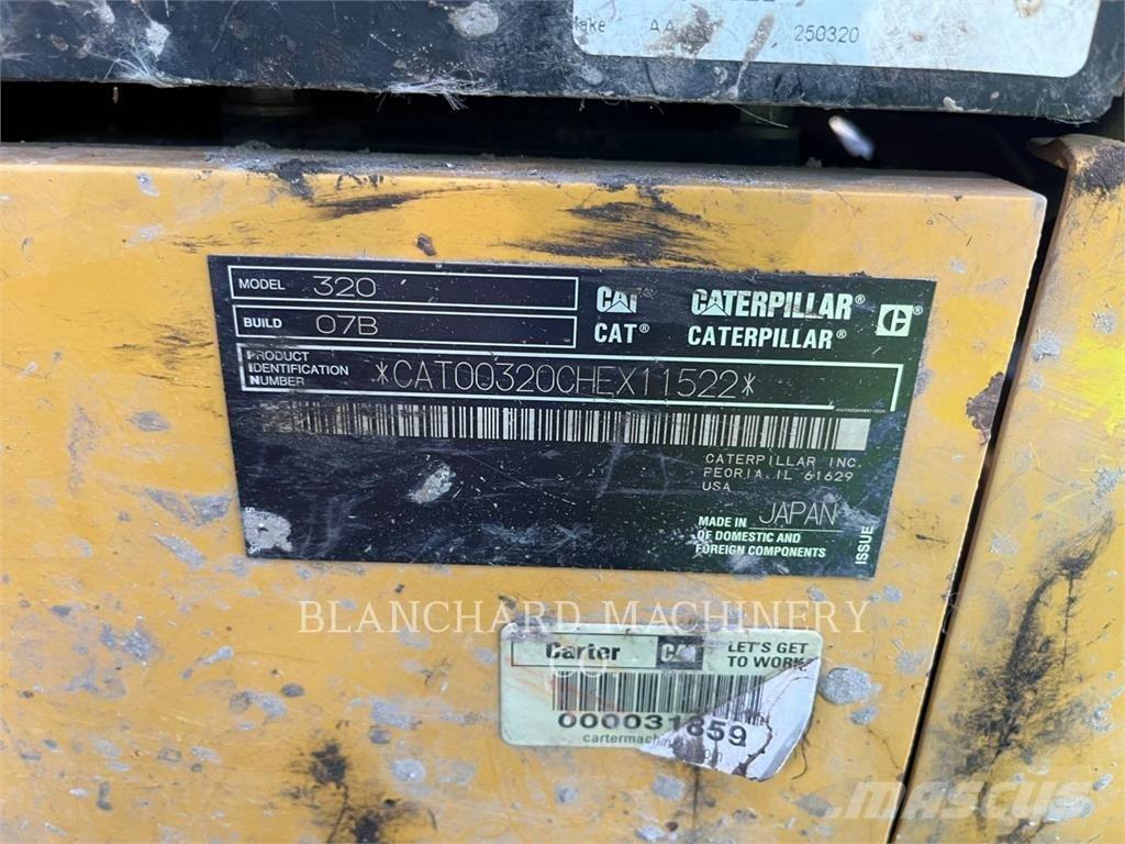 CAT 320 Escavadeiras de esteiras