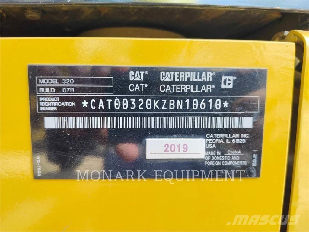 CAT 320-07 Escavadeiras de esteiras