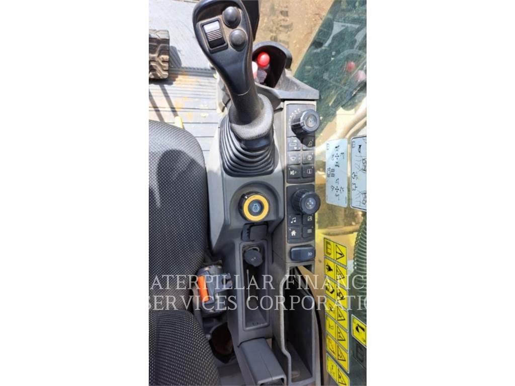 CAT 320-07 Escavadeiras de esteiras
