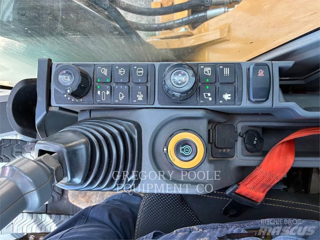 CAT 320-07 Escavadeiras de esteiras