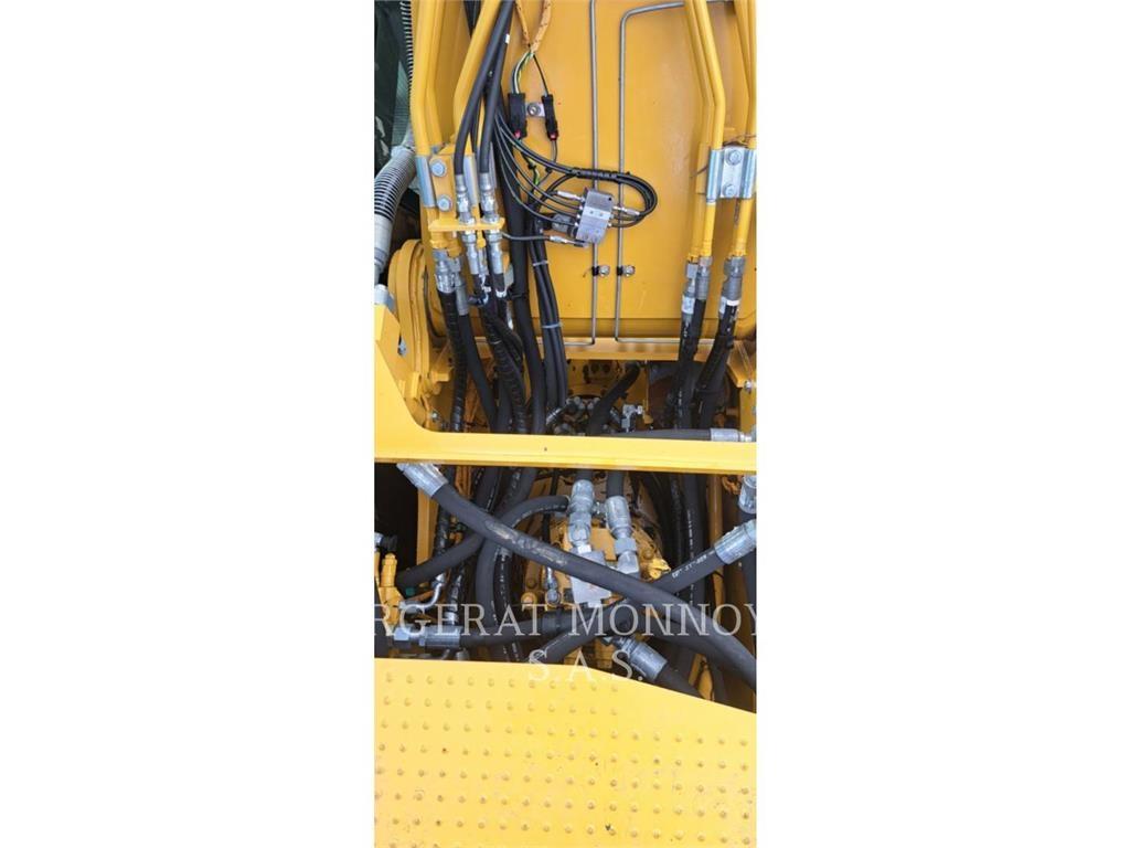 CAT 320-07 Escavadeiras de esteiras